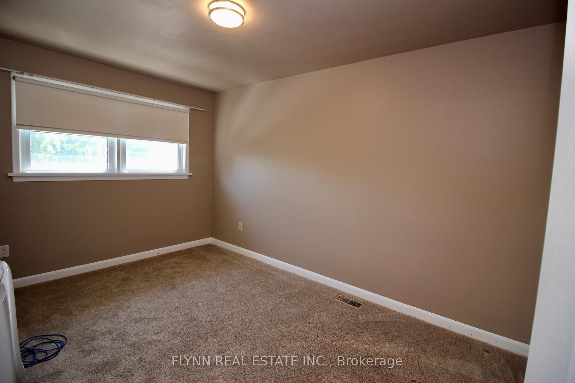 Photo 11 of Unit Upper, 99 Golden Boulevard, Welland, Lincoln/Crowland — HOMEH