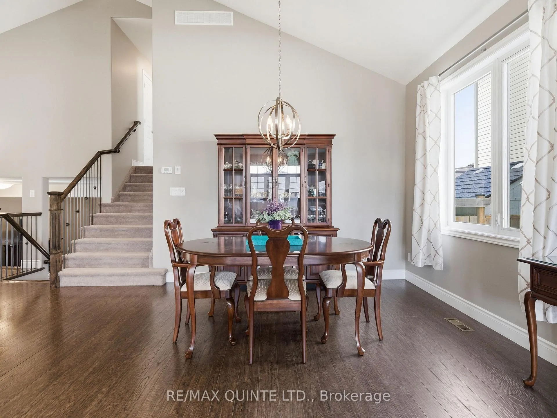 Photo 11 of 18 Deacon Place, Belleville, Belleville Ward — HOMEH