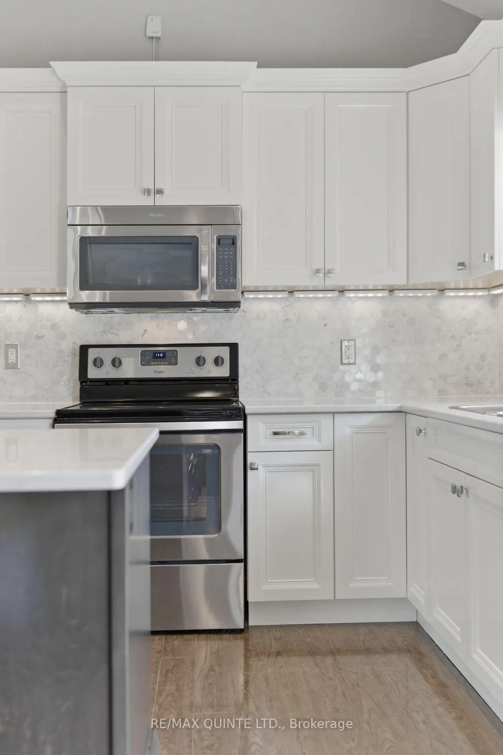 Photo 19 of 18 Deacon Place, Belleville, Belleville Ward — HOMEH