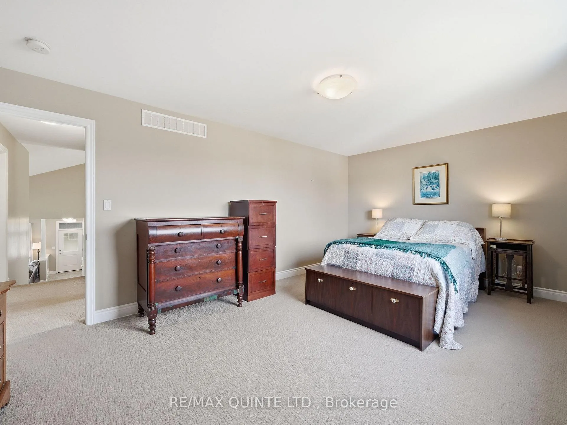 Photo 22 of 18 Deacon Place, Belleville, Belleville Ward — HOMEH