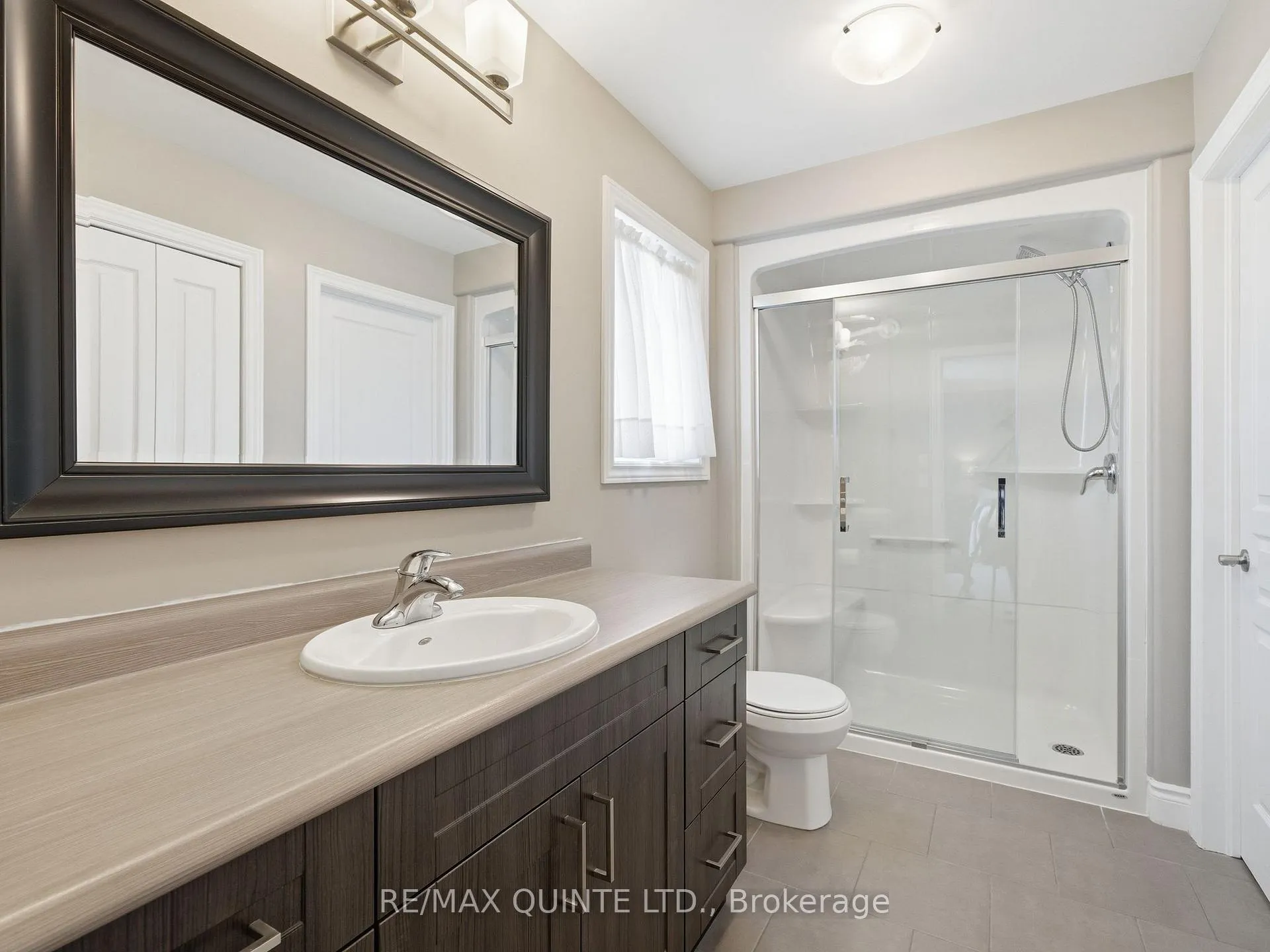 Photo 25 of 18 Deacon Place, Belleville, Belleville Ward — HOMEH