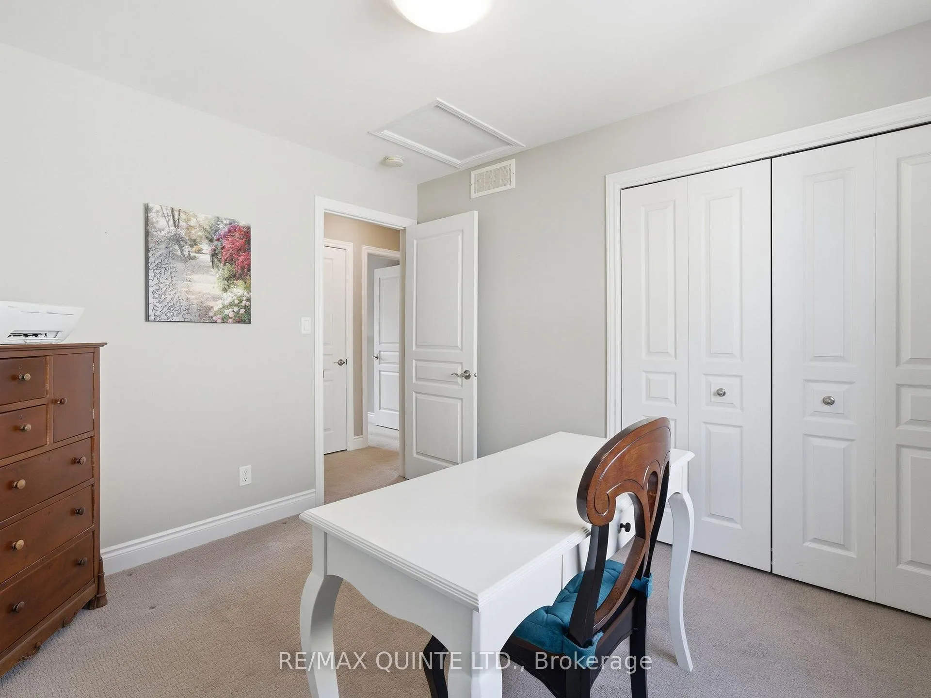 Photo 30 of 18 Deacon Place, Belleville, Belleville Ward — HOMEH
