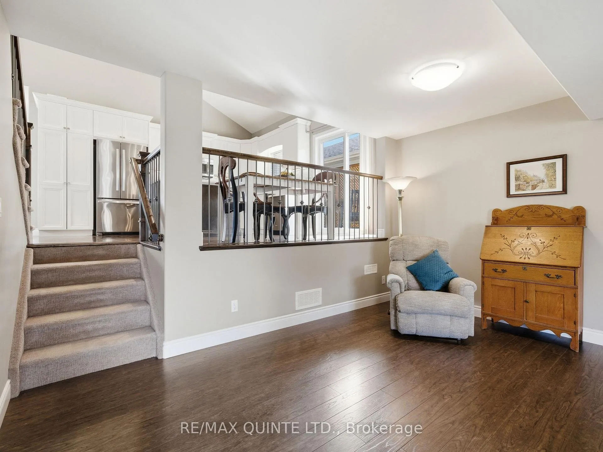 Photo 32 of 18 Deacon Place, Belleville, Belleville Ward — HOMEH
