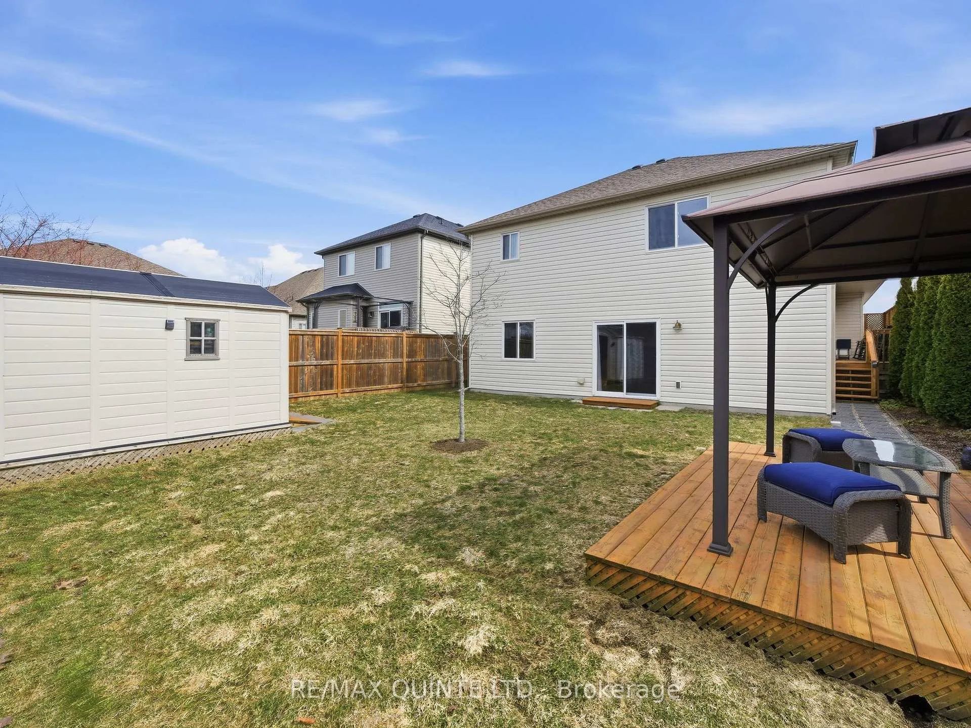 Photo 46 of 18 Deacon Place, Belleville, Belleville Ward — HOMEH