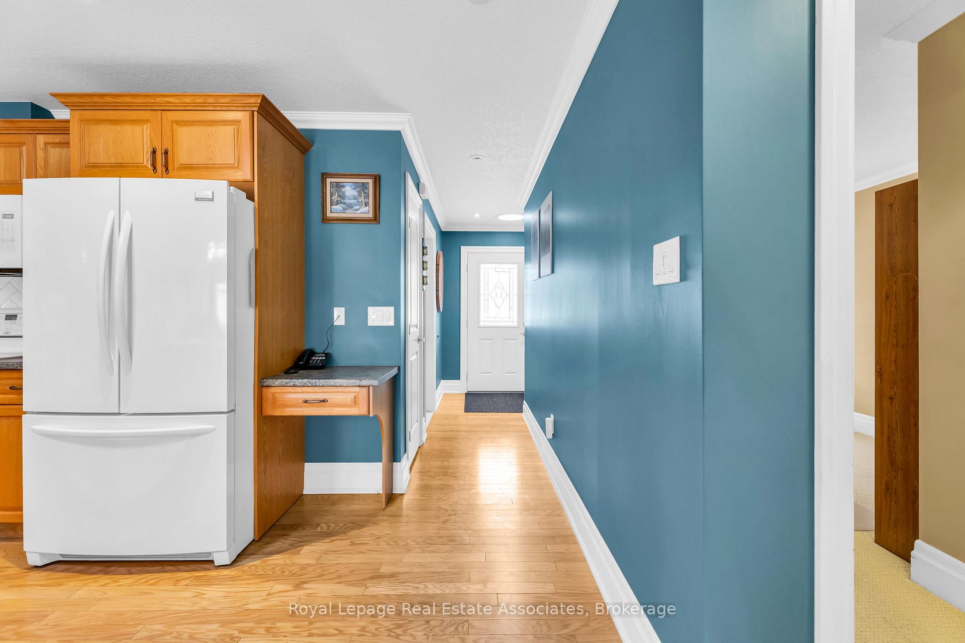 Photo 8 of 117 Greenway Drive, Wasaga Beach — HOMEH