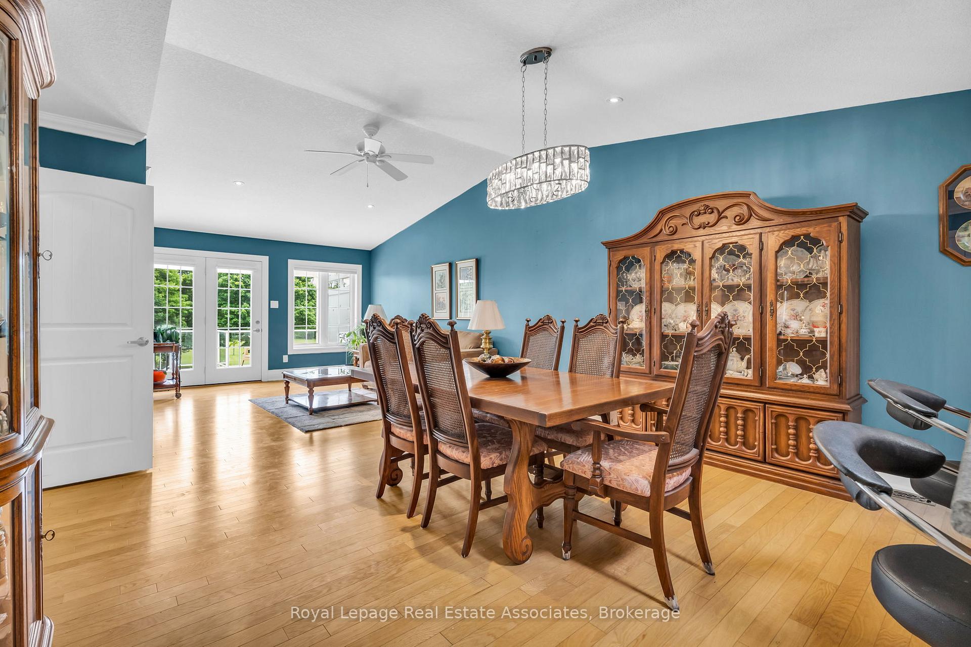 Photo 16 of 117 Greenway Drive, Wasaga Beach — HOMEH