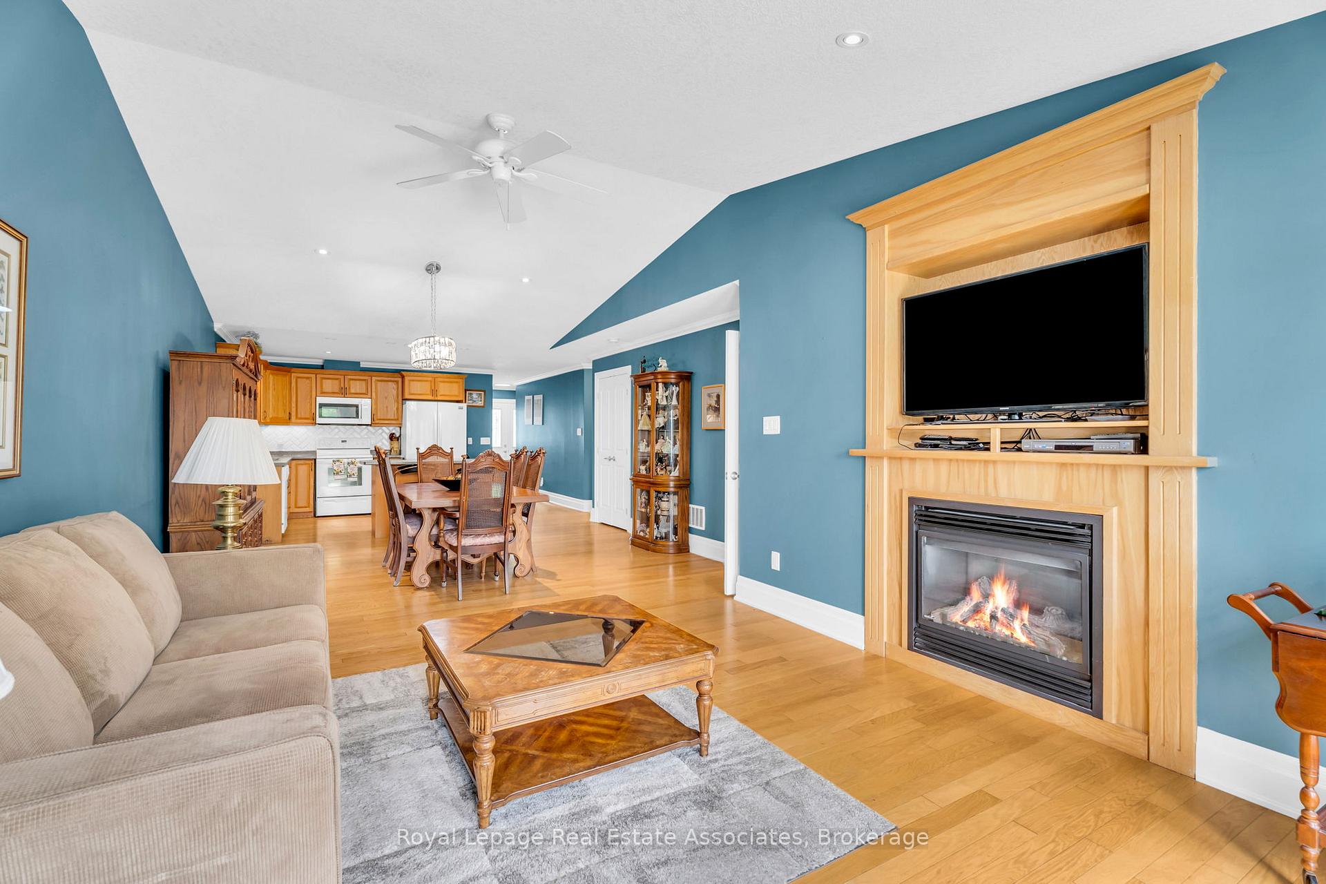 Photo 19 of 117 Greenway Drive, Wasaga Beach — HOMEH