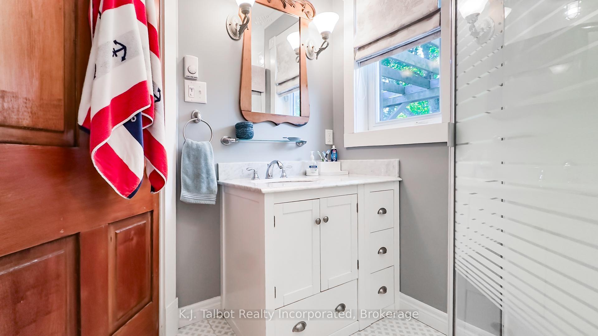 Photo 11 of 3 David Street E, Bluewater, Bayfield — HOMEH