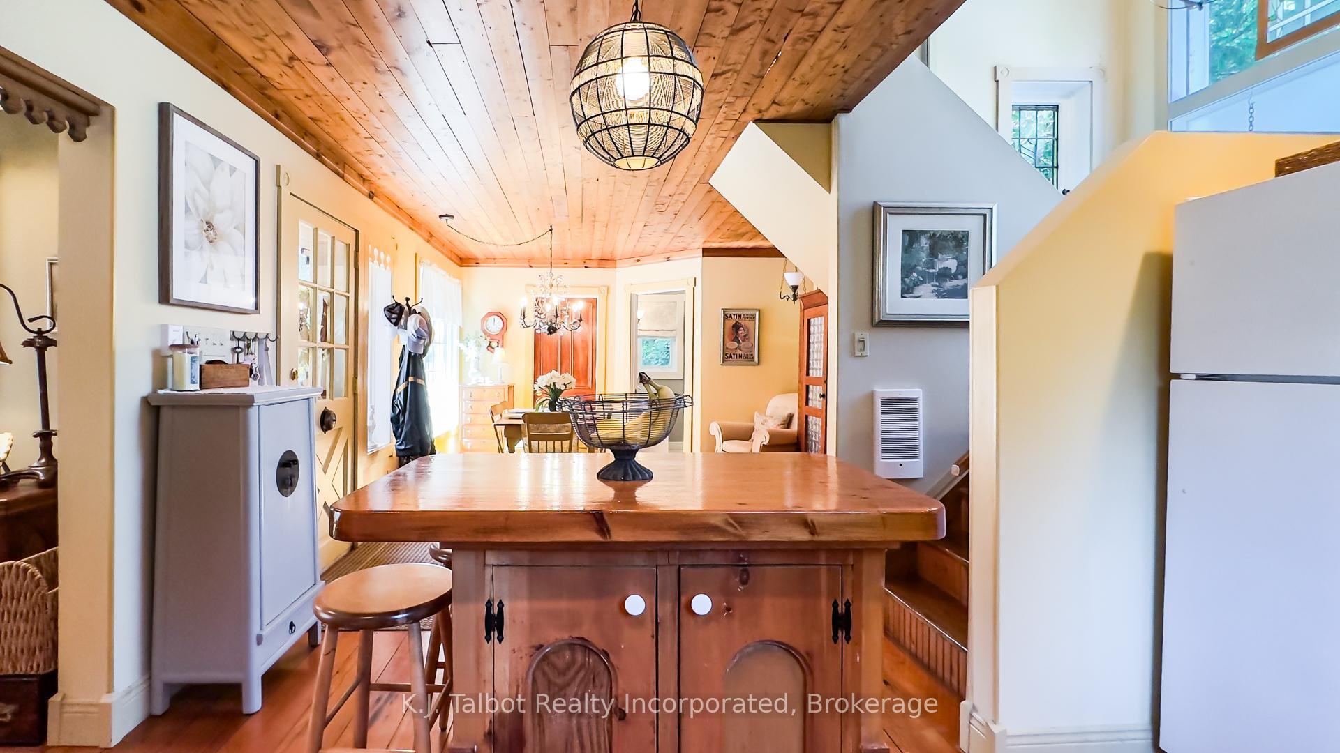 Photo 12 of 3 David Street E, Bluewater, Bayfield — HOMEH