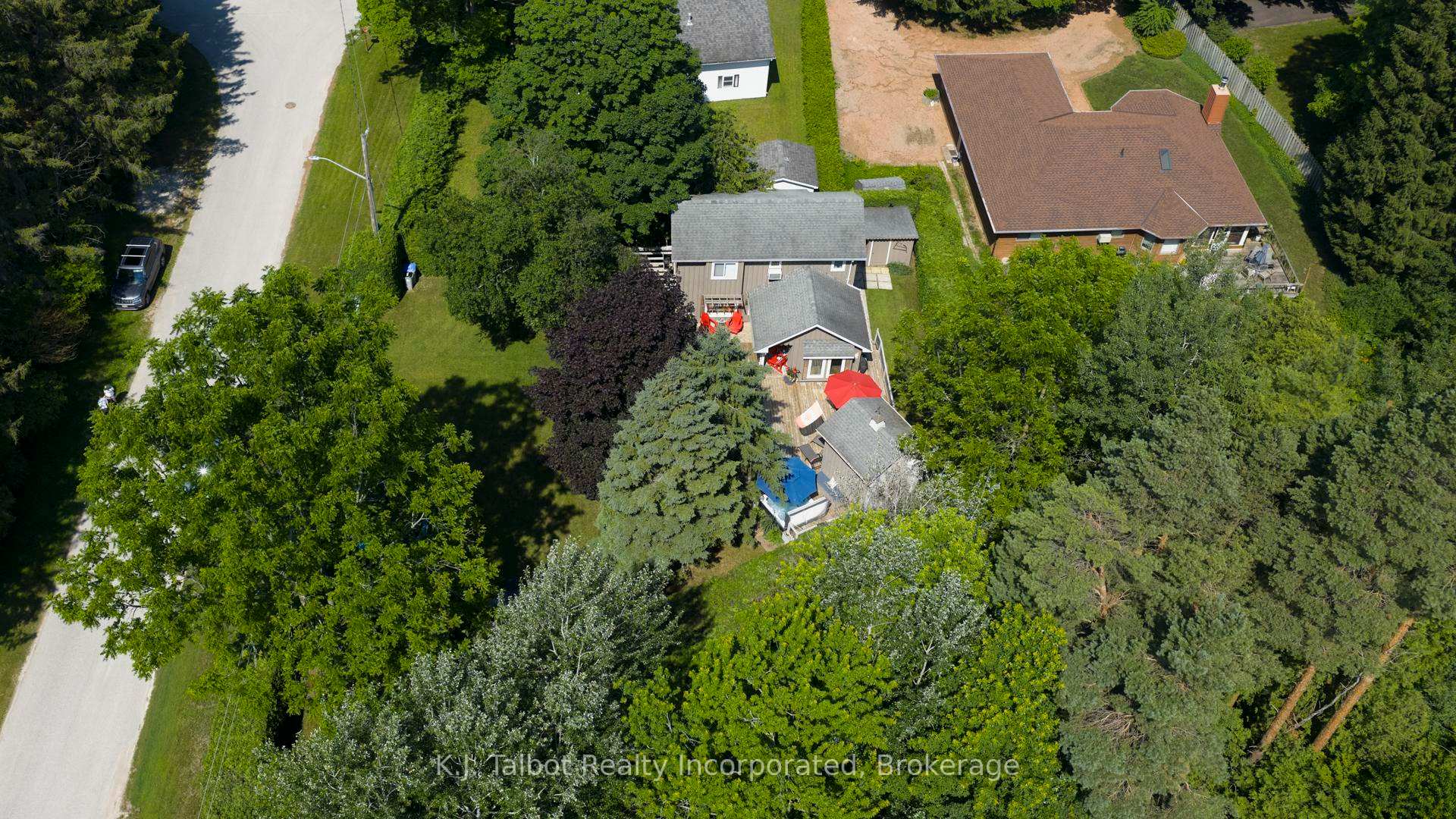 Photo 45 of 3 David Street E, Bluewater, Bayfield — HOMEH