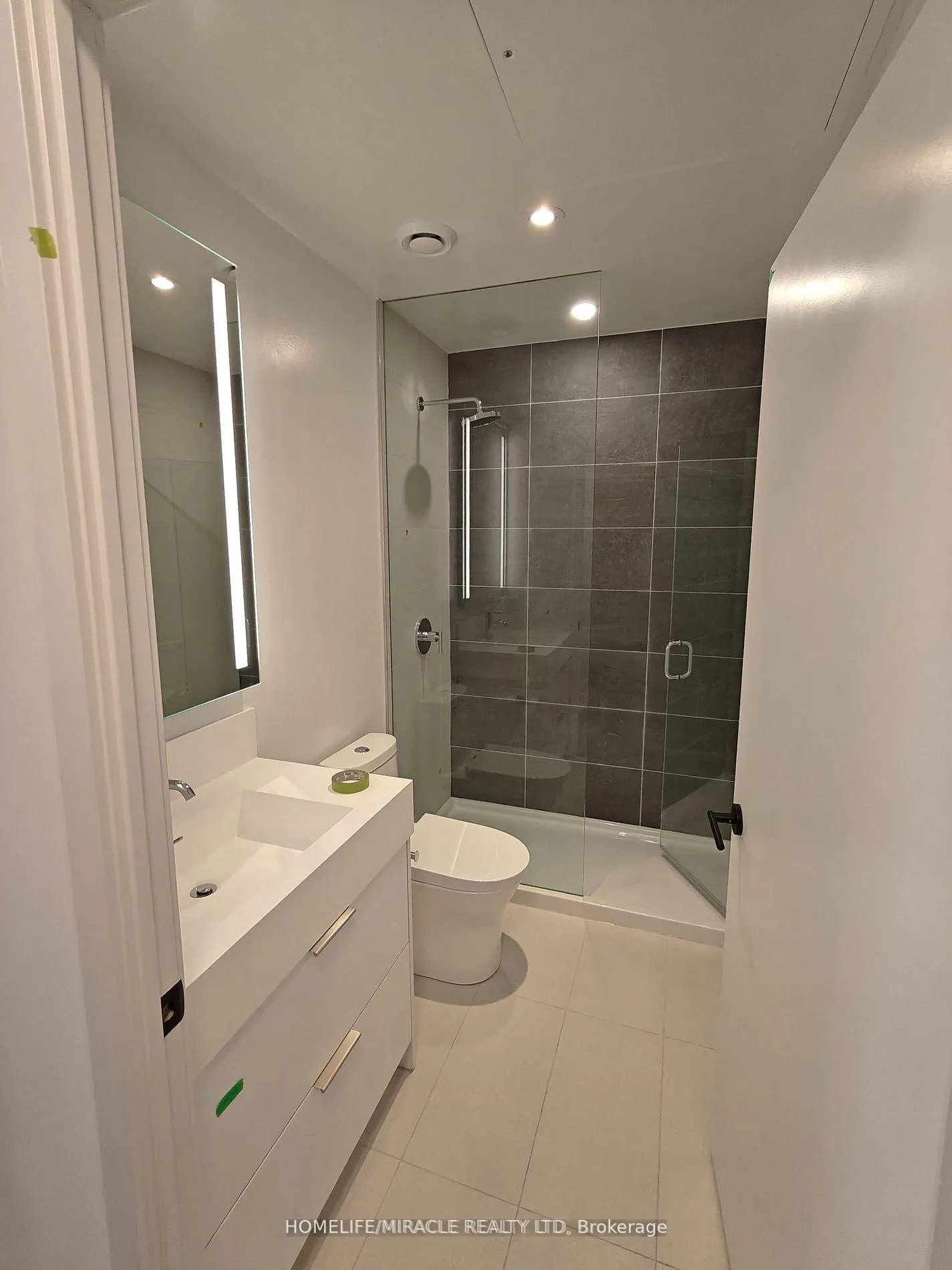 Photo 6 of Unit 202, 308 Jarvis St, Toronto, Church-Yonge Corridor — HOMEH