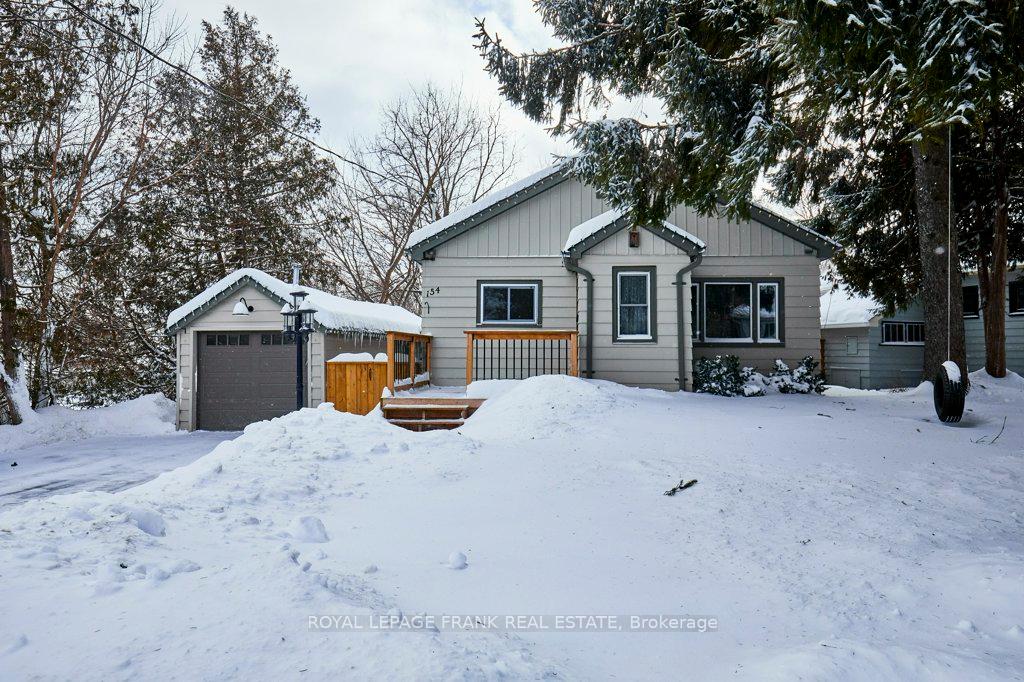 Photo 3 of 154 Victoria Drive, Uxbridge — HOMEH