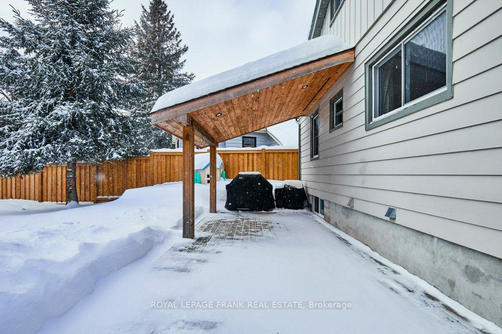 Photo 8 of 154 Victoria Drive, Uxbridge — HOMEH