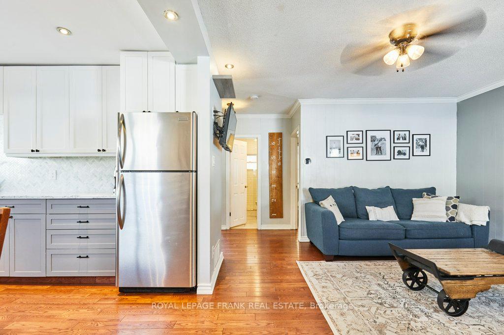 Photo 14 of 154 Victoria Drive, Uxbridge — HOMEH