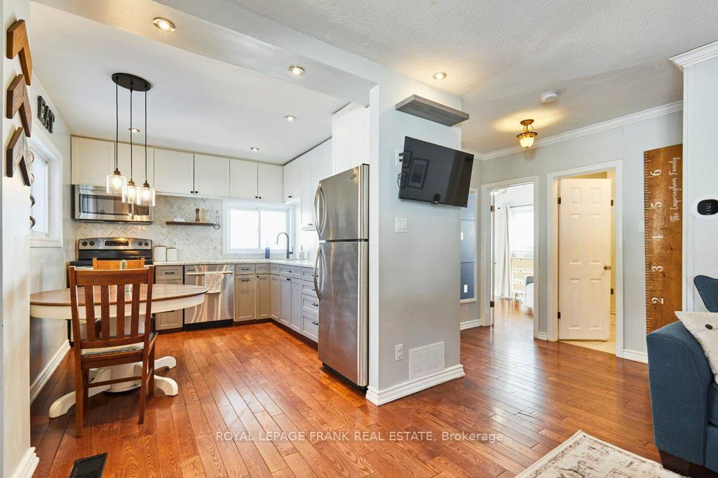 Photo 15 of 154 Victoria Drive, Uxbridge — HOMEH