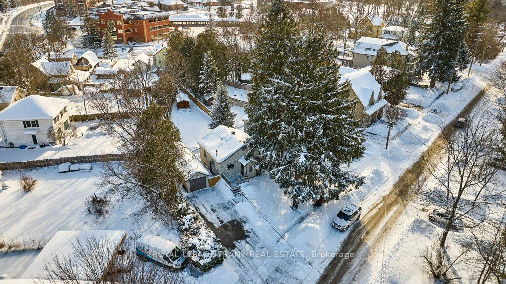 Photo 35 of 154 Victoria Drive, Uxbridge — HOMEH