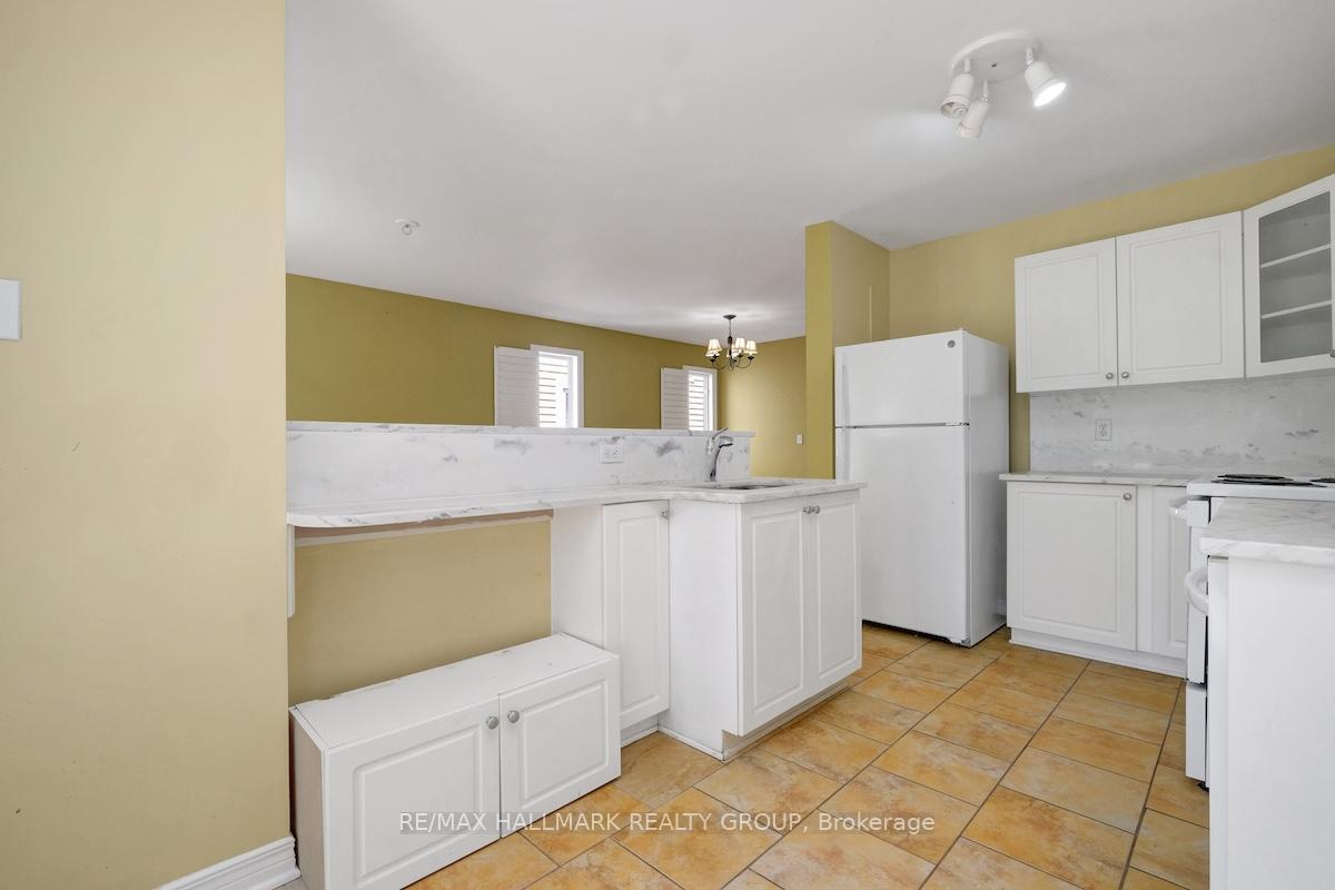 Photo 7 of 10 Sonata Place, Ottawa, Riverview Park — HOMEH