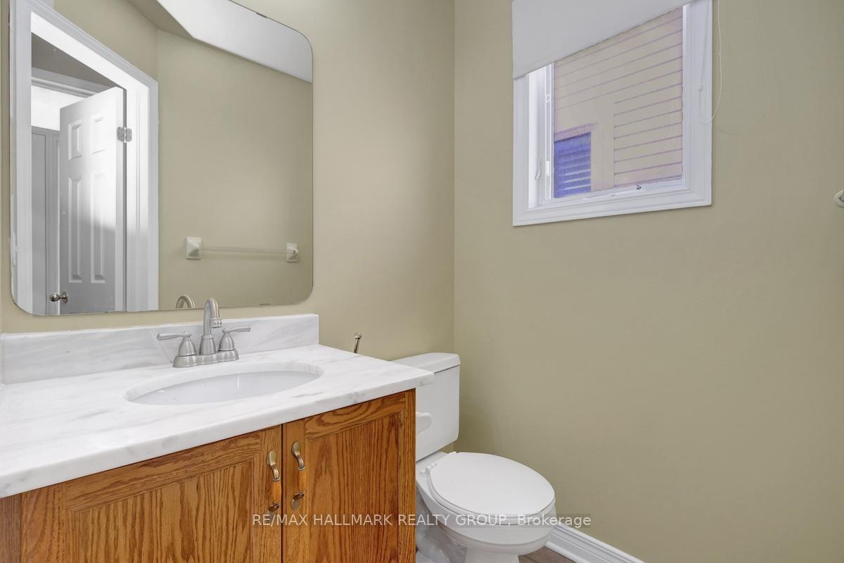 Photo 10 of 10 Sonata Place, Ottawa, Riverview Park — HOMEH