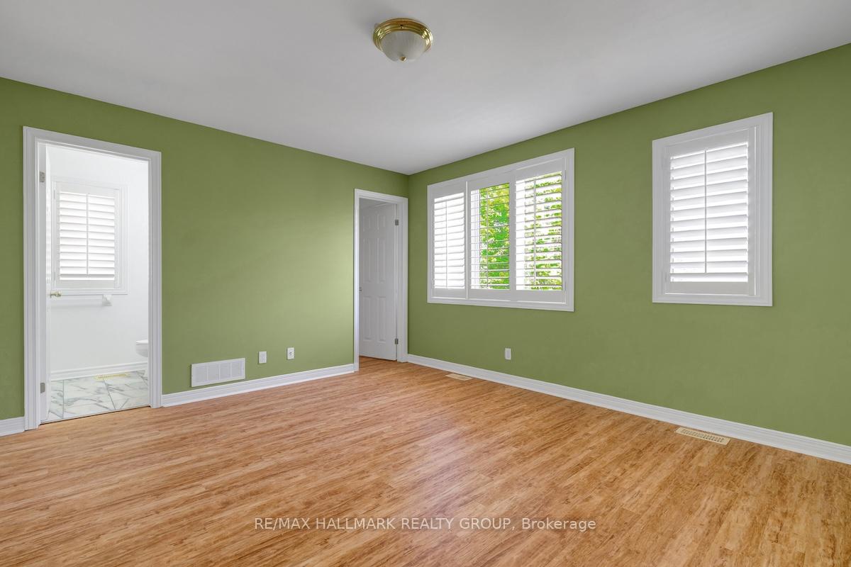 Photo 13 of 10 Sonata Place, Ottawa, Riverview Park — HOMEH