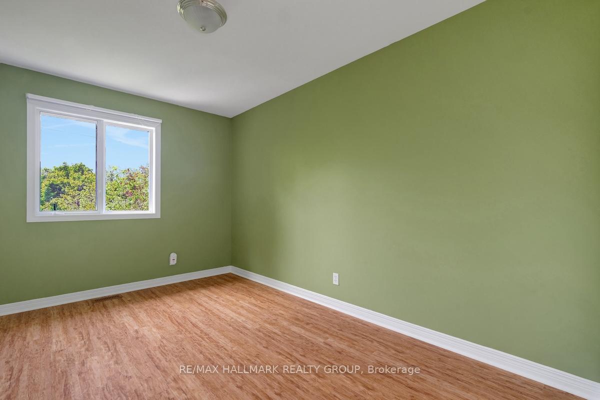 Photo 17 of 10 Sonata Place, Ottawa, Riverview Park — HOMEH