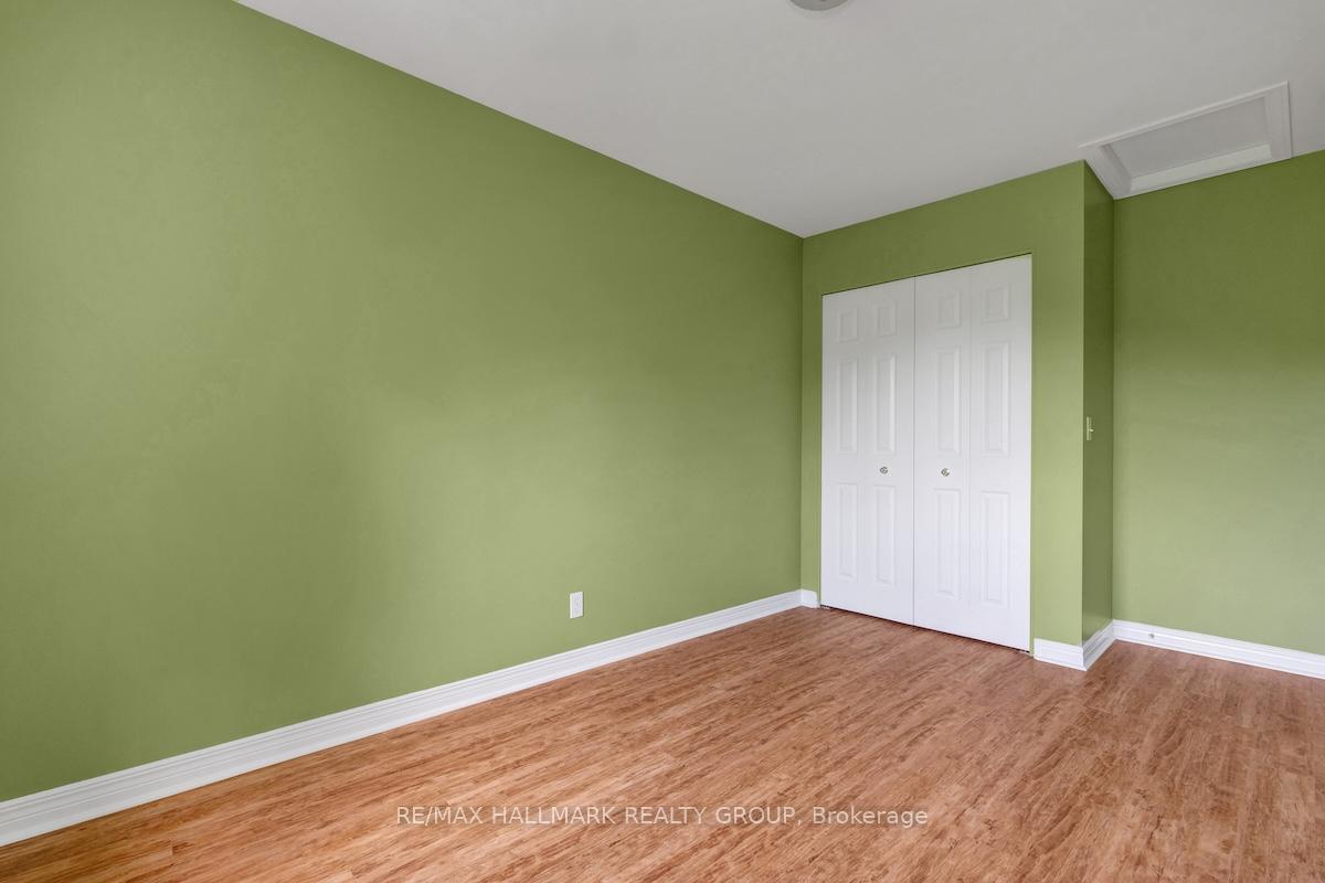 Photo 18 of 10 Sonata Place, Ottawa, Riverview Park — HOMEH