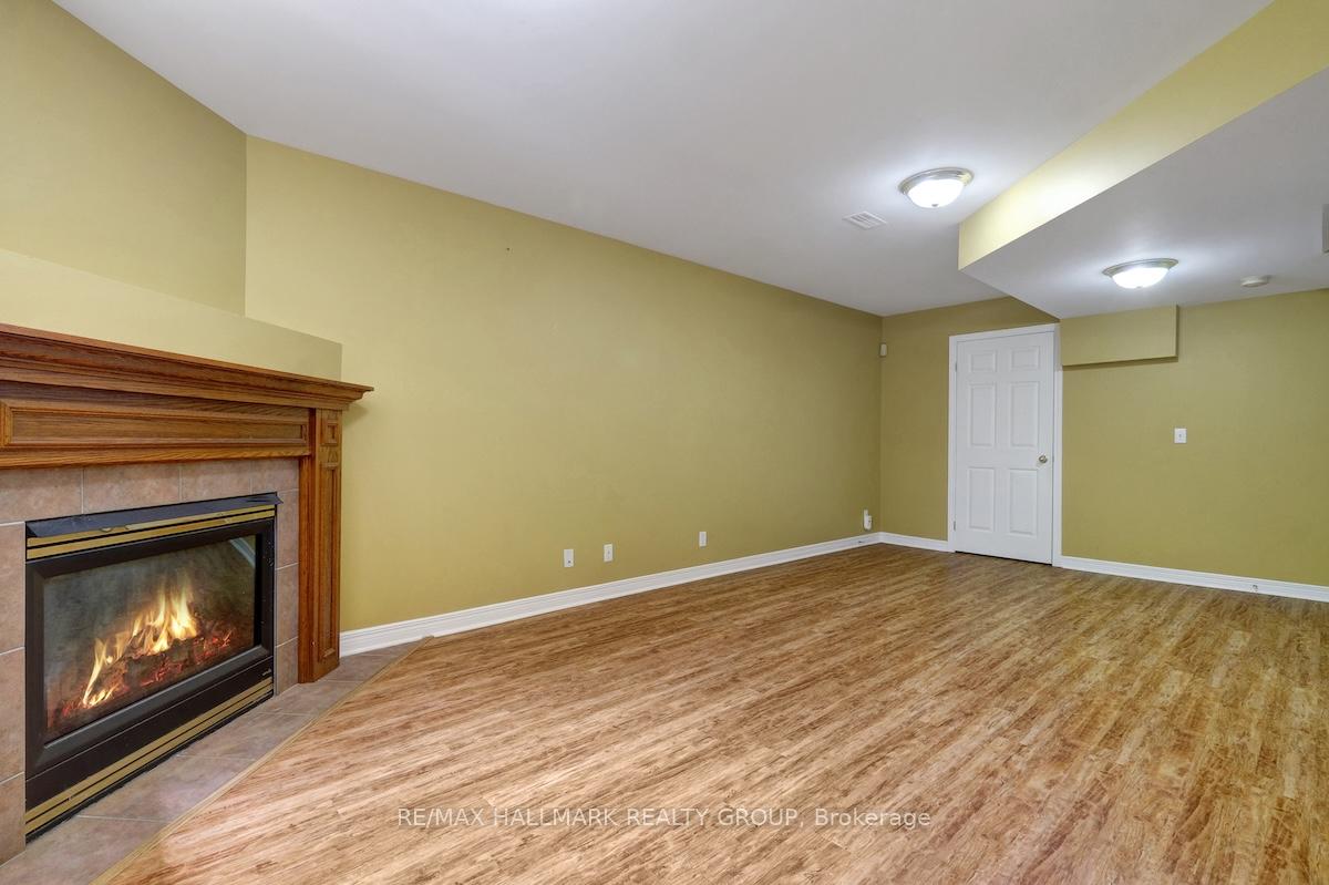 Photo 25 of 10 Sonata Place, Ottawa, Riverview Park — HOMEH
