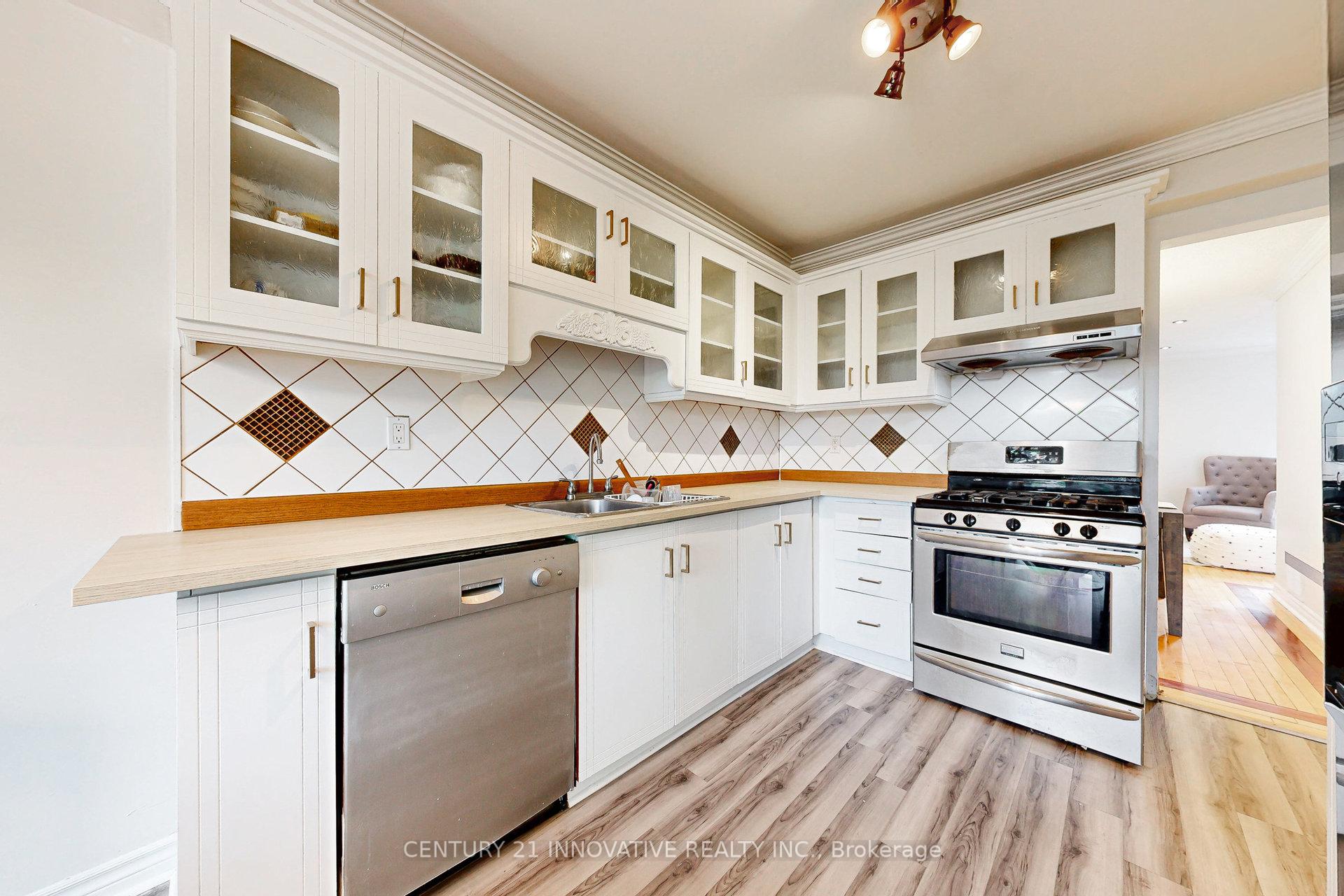 Photo 11 of 80 Tams Drive, Ajax, Central East — HOMEH
