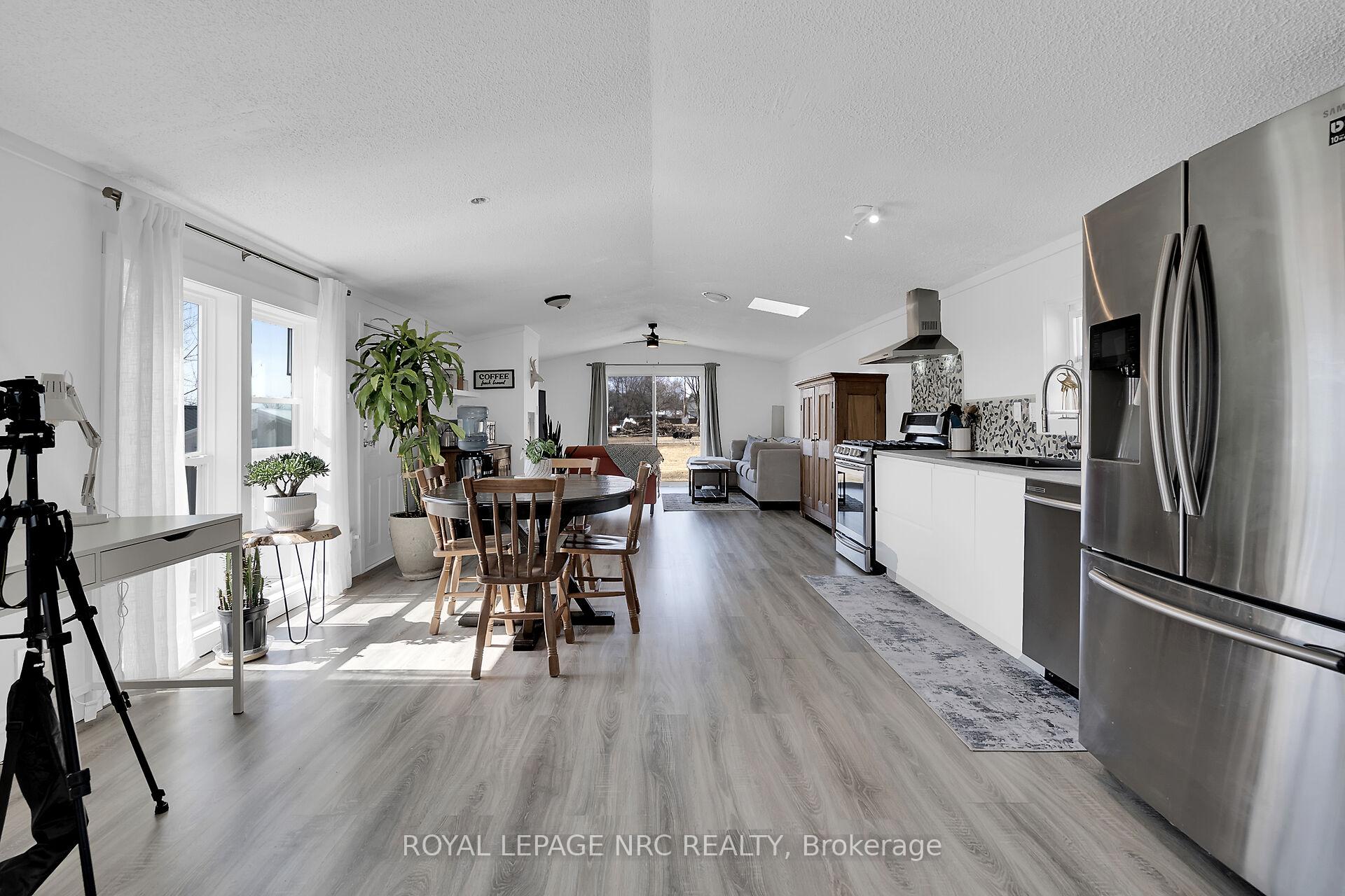 Photo 9 of Unit 17, 43969 #3 Highway, Wainfleet, Marshville/Winger — HOMEH