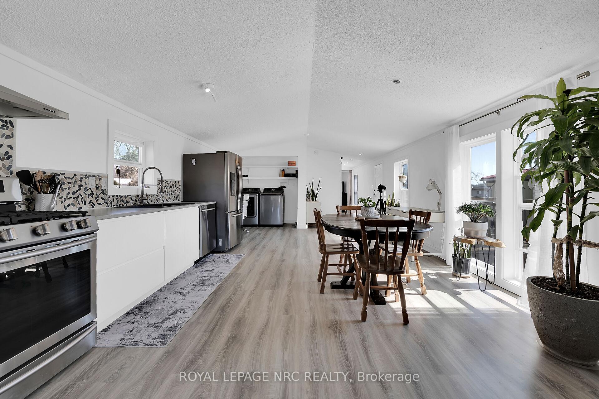 Photo 13 of Unit 17, 43969 #3 Highway, Wainfleet, Marshville/Winger — HOMEH