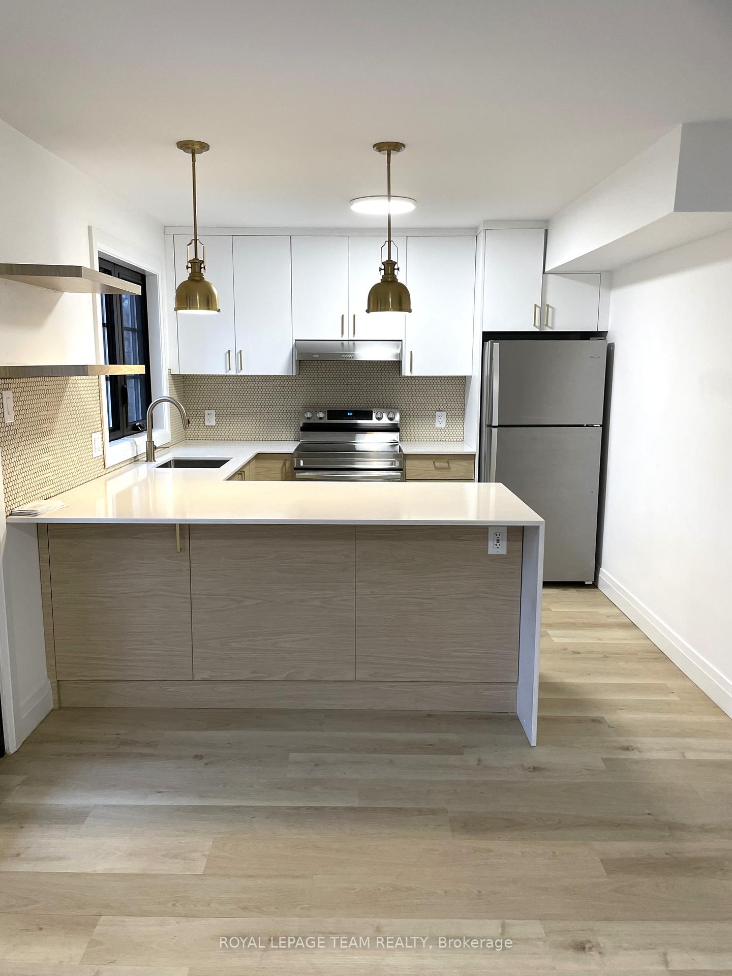 Photo 4 of 503 Athlone Avenue, Ottawa, Westboro/Hampton Park — HOMEH