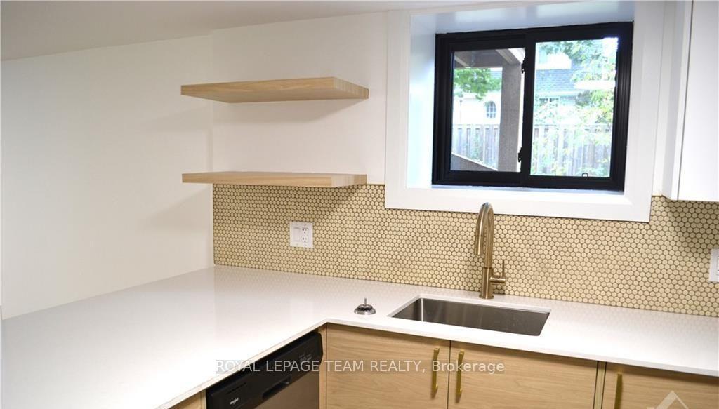 Photo 22 of 503 Athlone Avenue, Ottawa, Westboro/Hampton Park — HOMEH