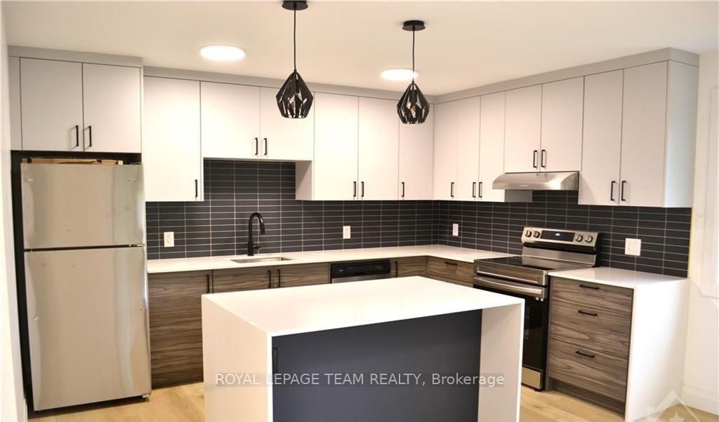 Photo 25 of 503 Athlone Avenue, Ottawa, Westboro/Hampton Park — HOMEH