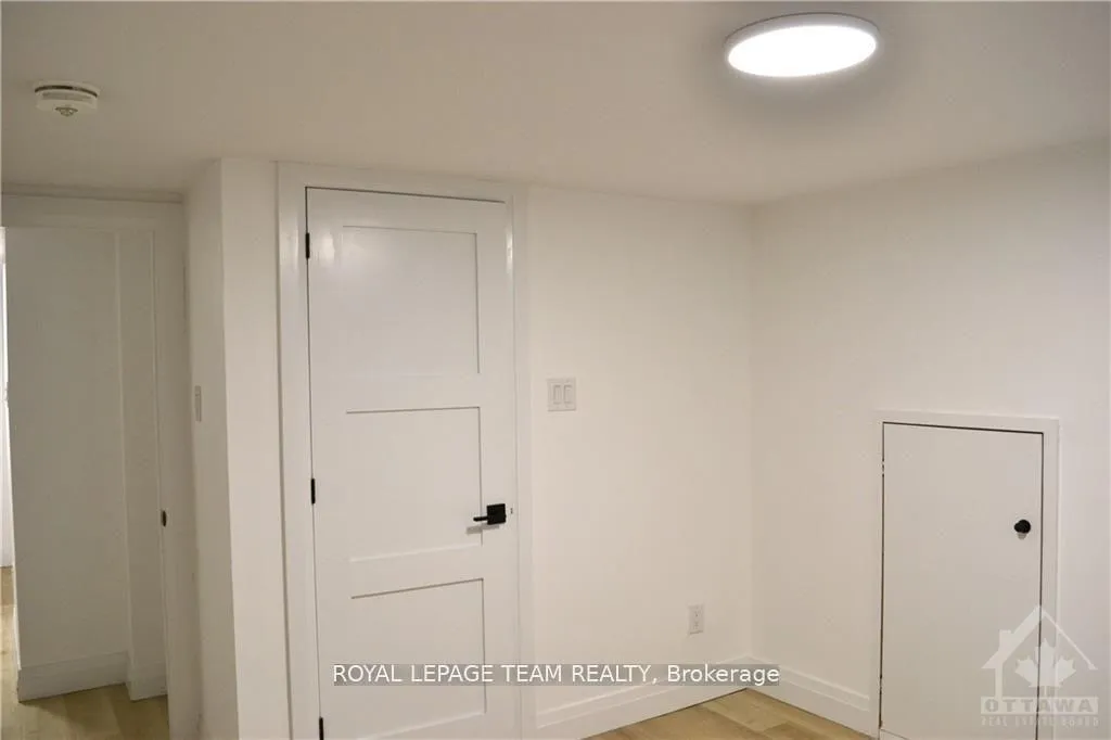 Photo 5 of Unit 3, 503 Athlone Avenue, Ottawa, Westboro/Hampton Park — HOMEH