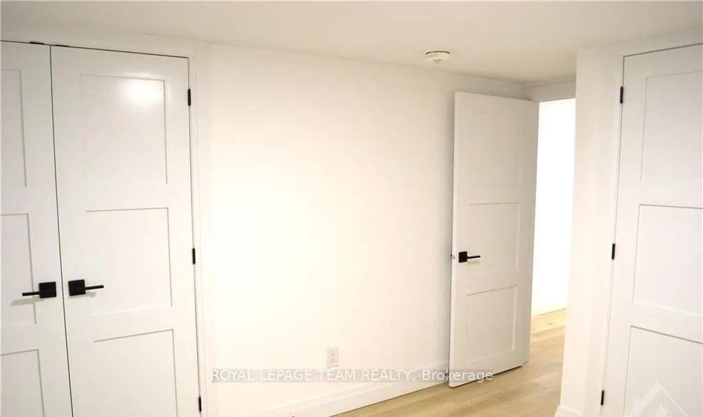 Photo 6 of Unit 3, 503 Athlone Avenue, Ottawa, Westboro/Hampton Park — HOMEH