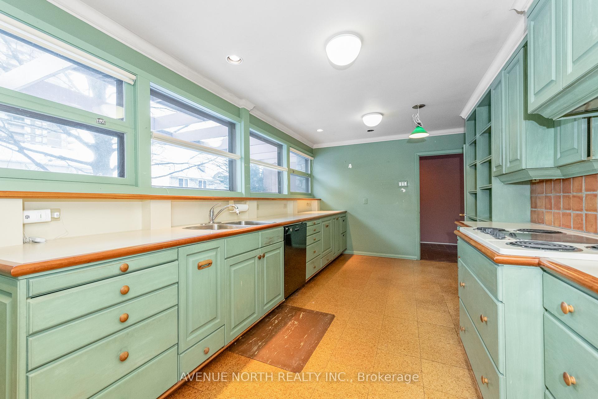 Photo 11 of 201 Latchford Road, Ottawa, Westboro North — HOMEH