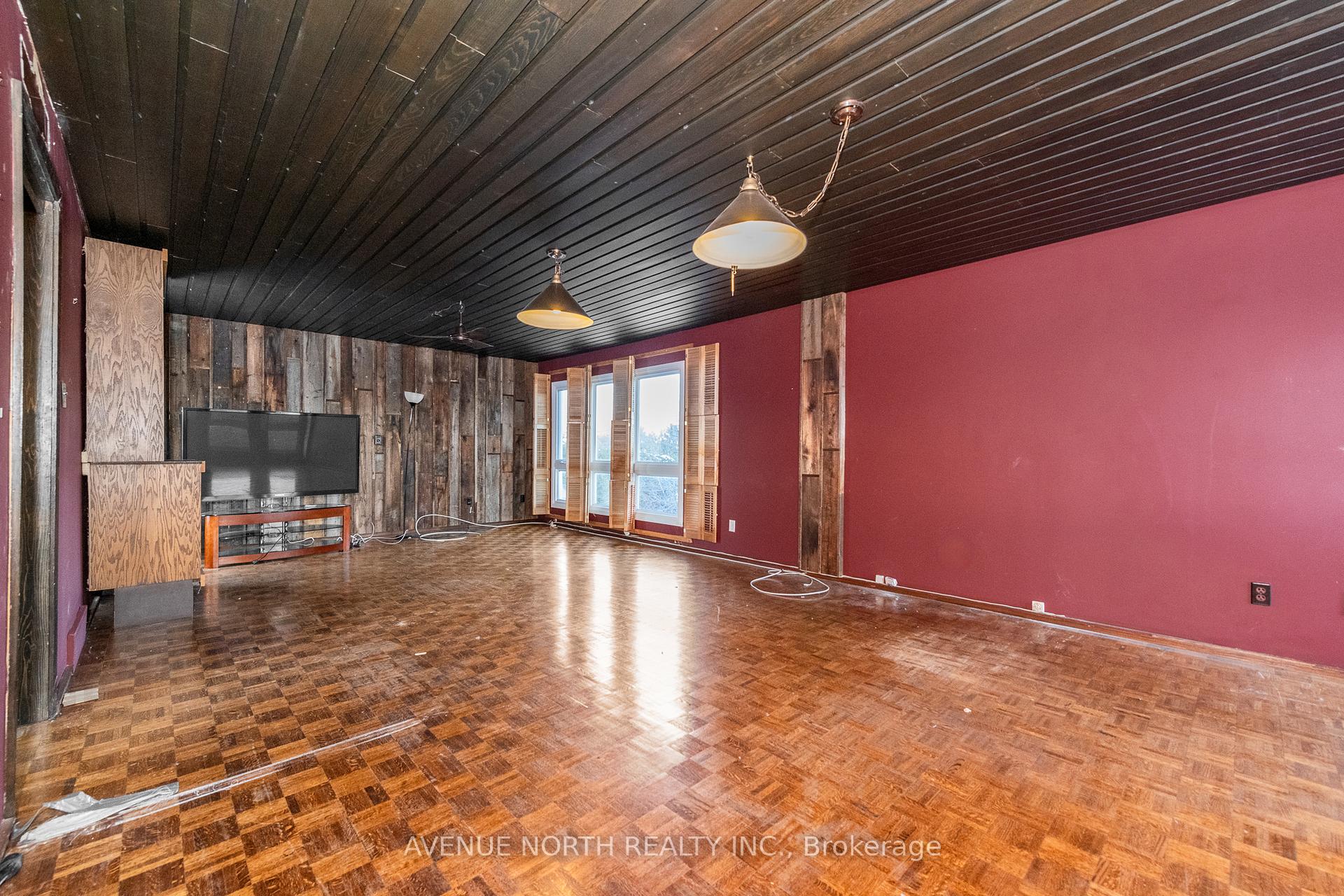 Photo 24 of 201 Latchford Road, Ottawa, Westboro North — HOMEH