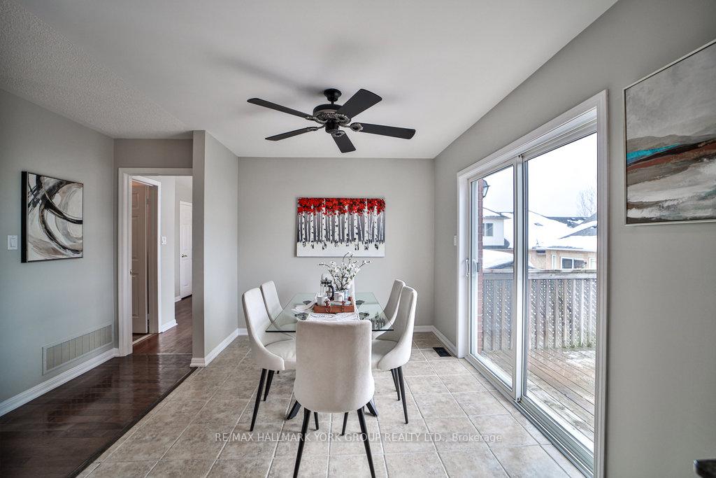 Photo 16 of 10 Meadow's End Crescent, Uxbridge — HOMEH