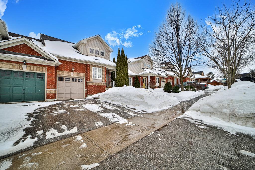 Photo 42 of 10 Meadow's End Crescent, Uxbridge — HOMEH