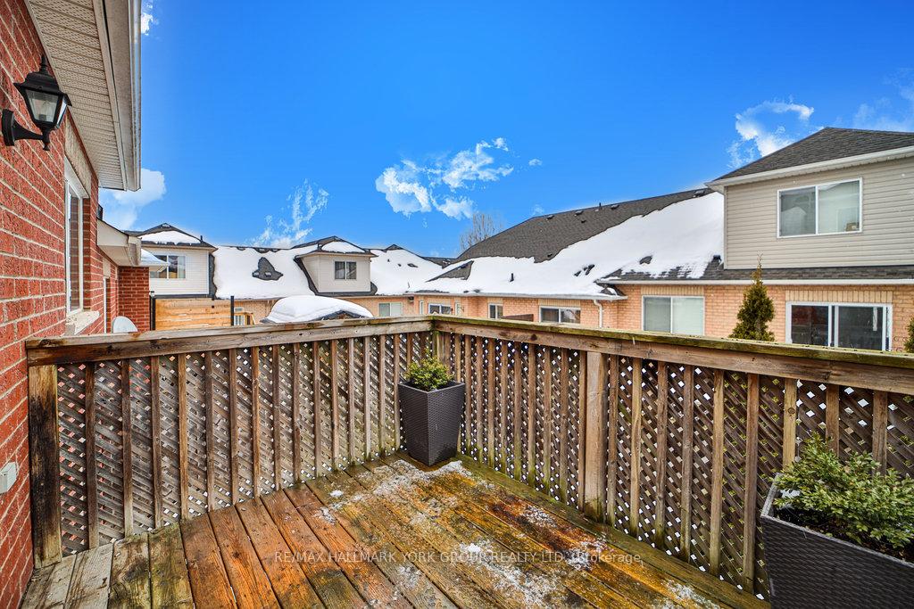 Photo 49 of 10 Meadow's End Crescent, Uxbridge — HOMEH