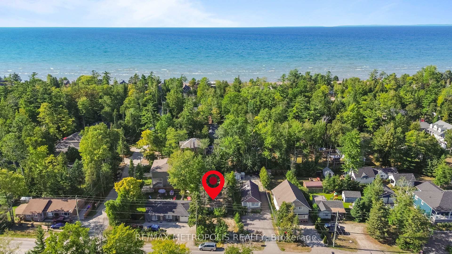 Photo 1 of 3126 Mosley Street, Wasaga Beach — HOMEH