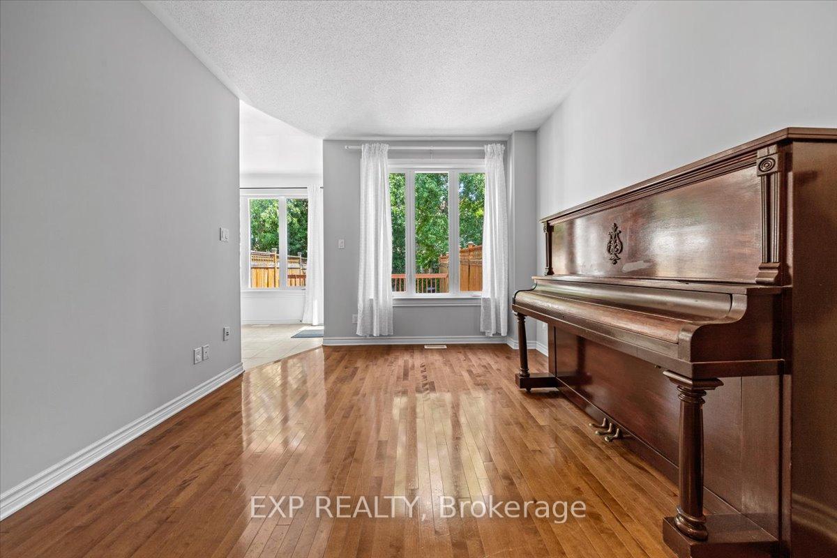 Photo 9 of 264 Bradwell Way, Ottawa, Blossom Park/Kemp Park/Findlay Creek — HOMEH
