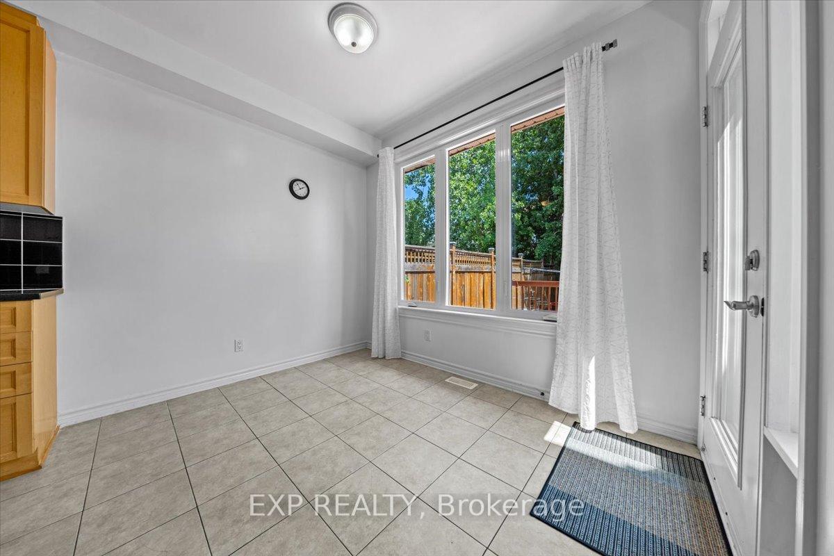 Photo 12 of 264 Bradwell Way, Ottawa, Blossom Park/Kemp Park/Findlay Creek — HOMEH
