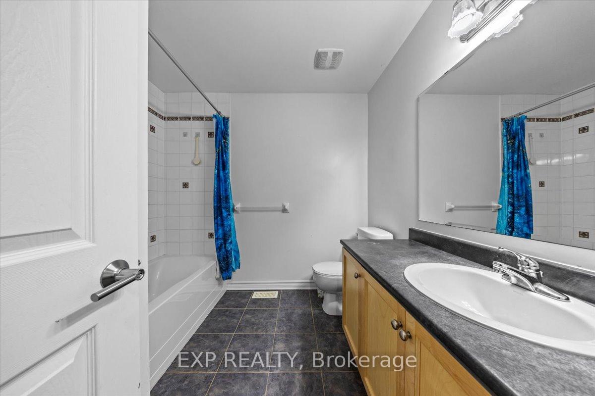 Photo 33 of 264 Bradwell Way, Ottawa, Blossom Park/Kemp Park/Findlay Creek — HOMEH