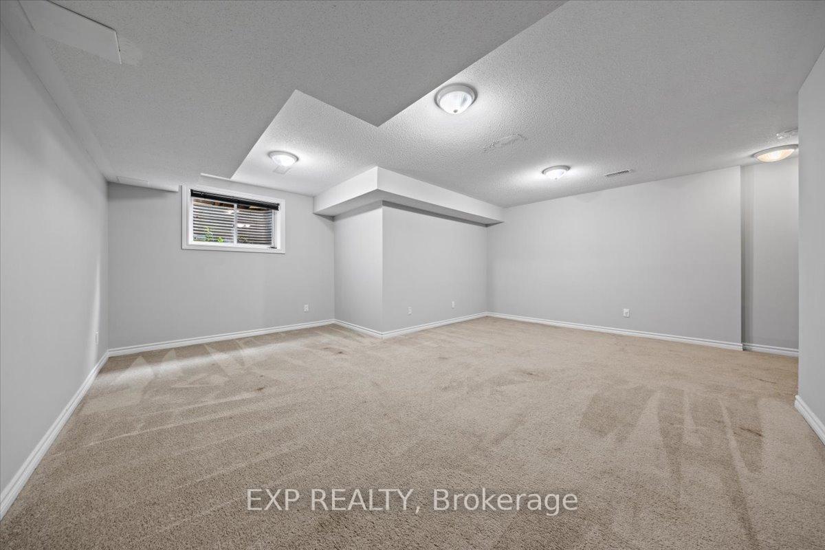 Photo 41 of 264 Bradwell Way, Ottawa, Blossom Park/Kemp Park/Findlay Creek — HOMEH