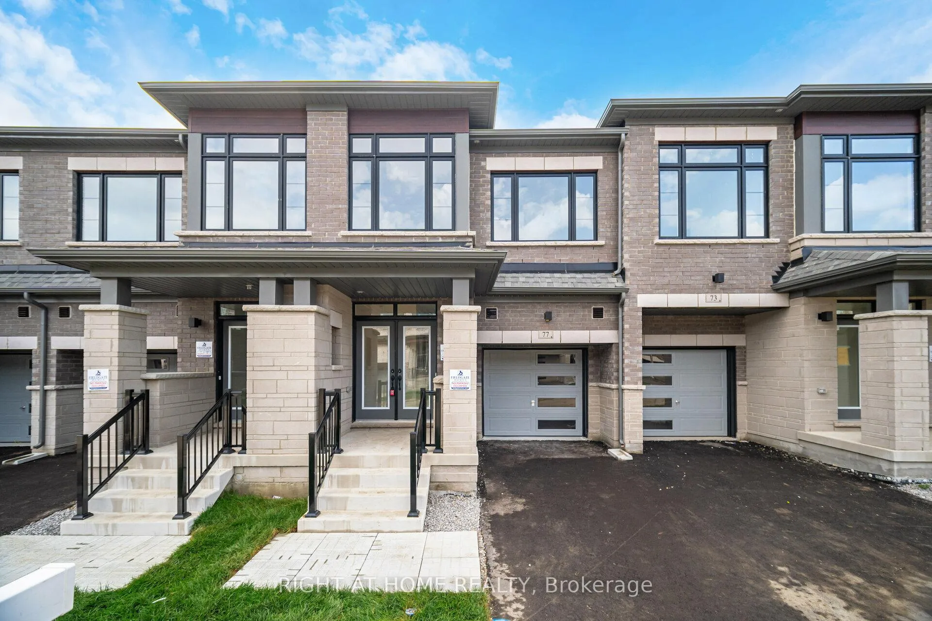 Photo 1 of 77 Singhampton Road, Vaughan, Kleinburg — HOMEH