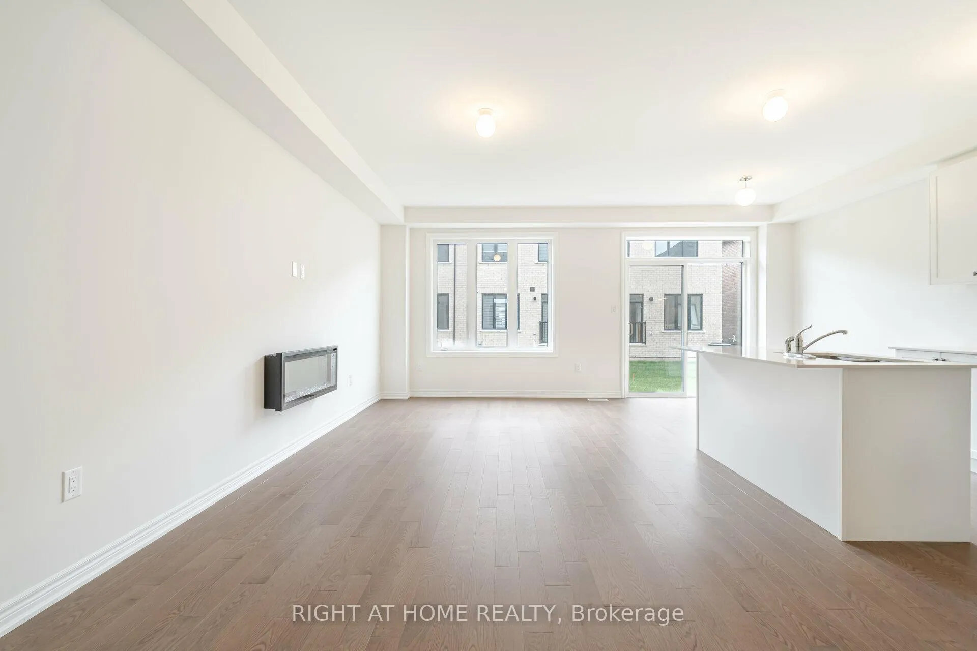 Photo 8 of 77 Singhampton Road, Vaughan, Kleinburg — HOMEH