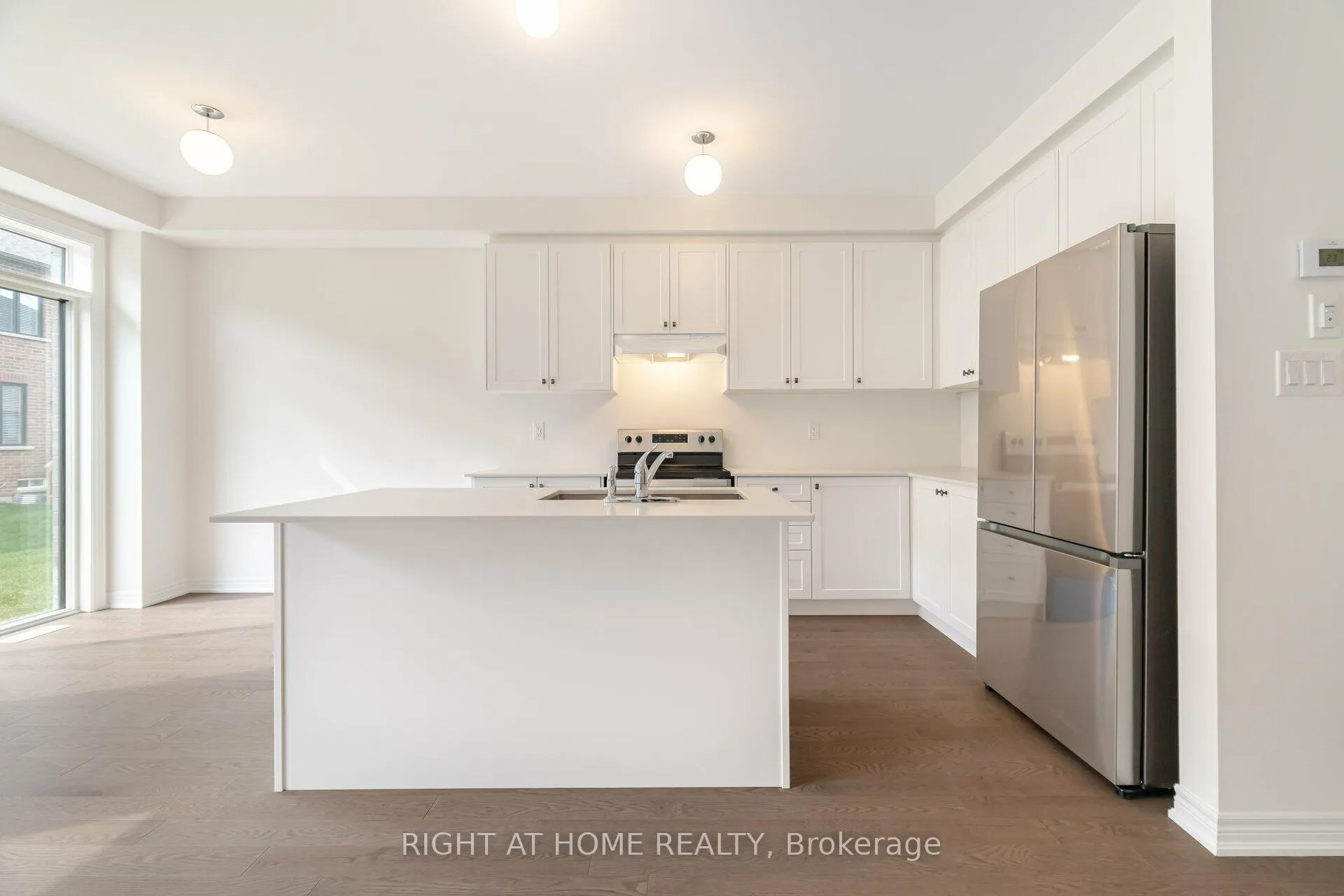 Photo 15 of 77 Singhampton Road, Vaughan, Kleinburg — HOMEH