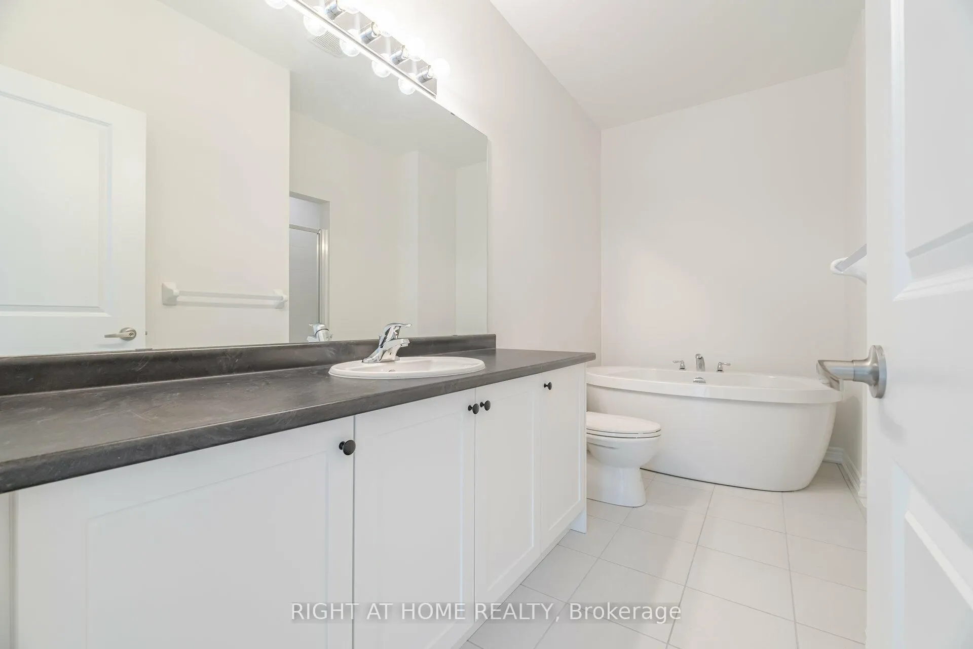 Photo 27 of 77 Singhampton Road, Vaughan, Kleinburg — HOMEH