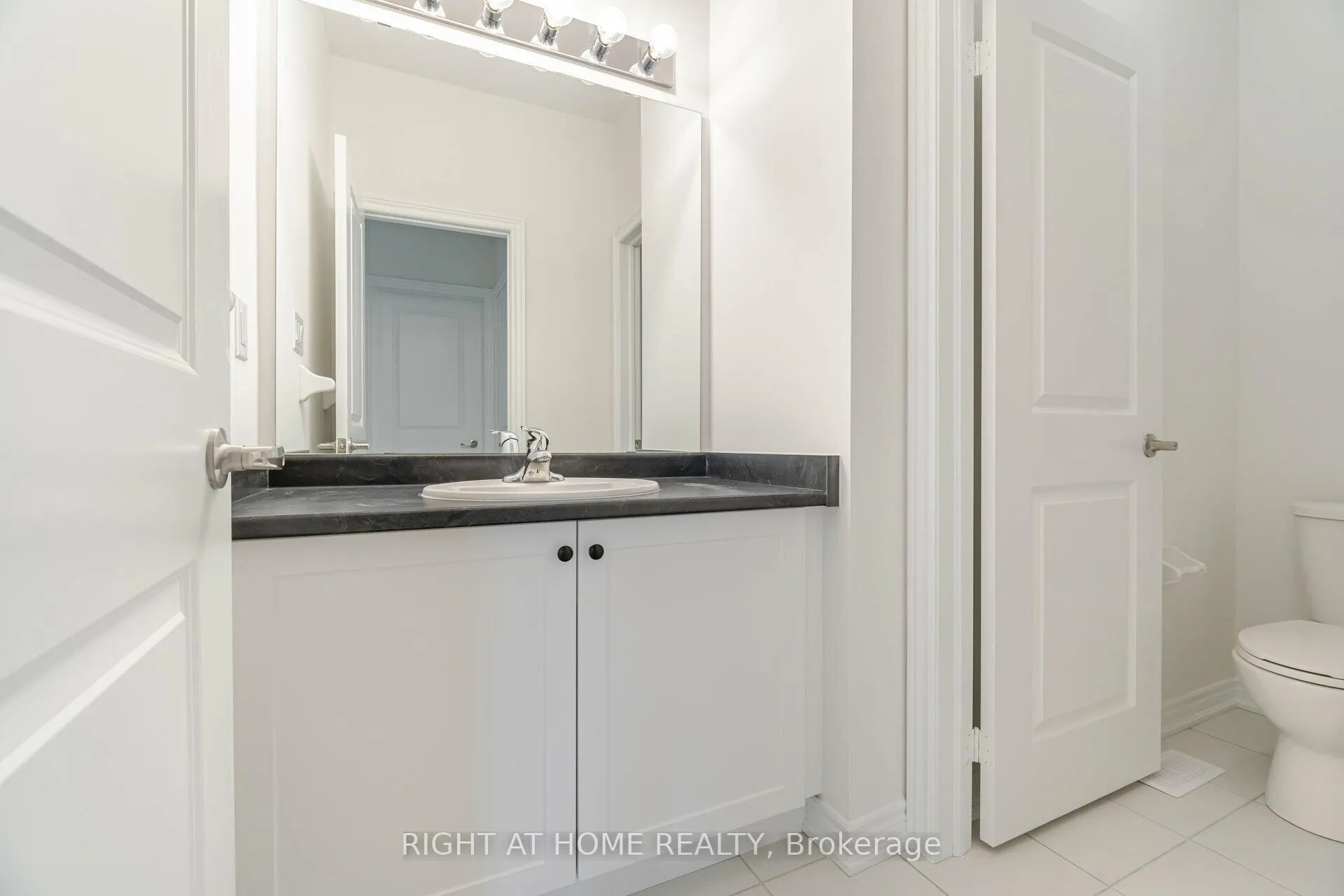 Photo 37 of 77 Singhampton Road, Vaughan, Kleinburg — HOMEH