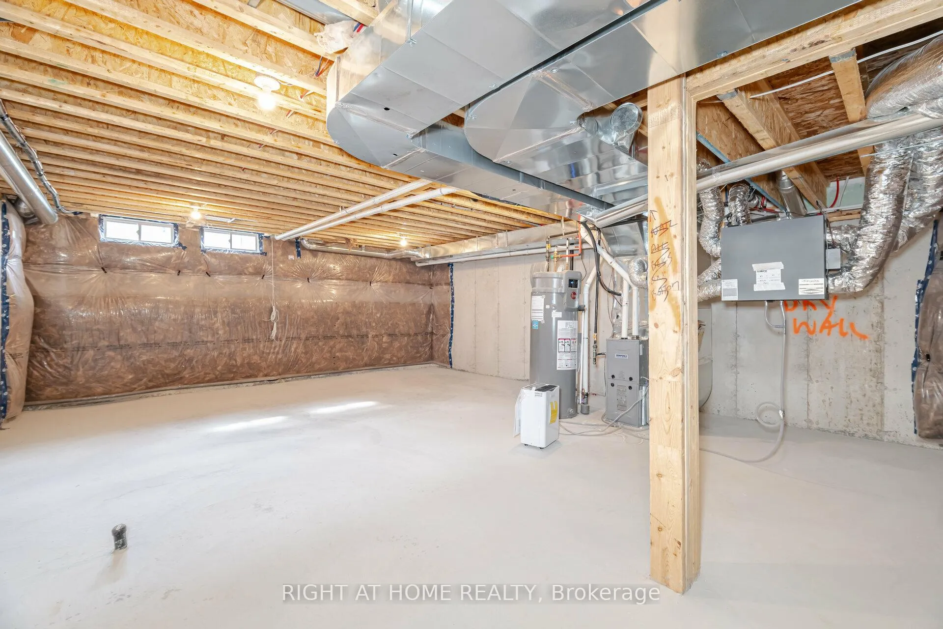Photo 41 of 77 Singhampton Road, Vaughan, Kleinburg — HOMEH